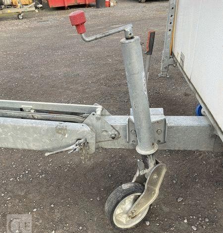 CNSE ABRIS DE CHANTIER 9M2 ISOLE+WC BLANC EJ-593-PJ