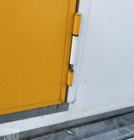 CNSE ABRIS DE CHANTIER 9M2 ISOLE+WC BLANC EJ-602-PJ