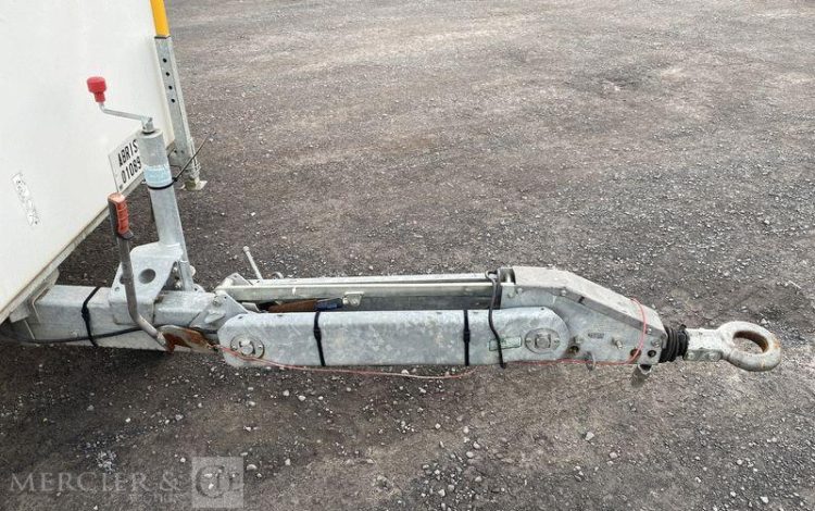 CNSE ABRIS DE CHANTIER 9M2 ISOLE+WC BLANC EJ-854-KJ