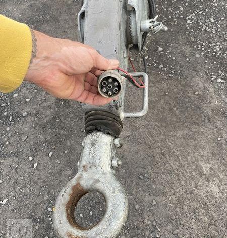 CNSE ABRIS DE CHANTIER 9M2 ISOLE+WC BLANC EJ-854-KJ