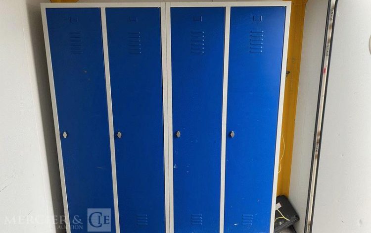 CNSE ABRIS DE CHANTIER 9M2 ISOLE+WC BLANC EJ-854-KJ