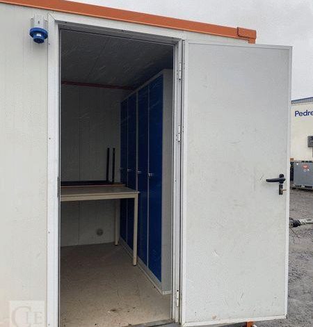 CNSE ABRIS DE CHANTIER TRACTABLE 9M2 ISOLE VESTIAIRE / REFECTOIRE AVEC WC CHIMIQUE BLANC EK-572-TM