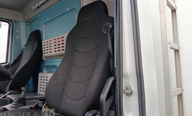 IVECO EUROCARGO 120-190 FRIGO/HAYON – EN DESIGNATION(93)  EM-481-NP