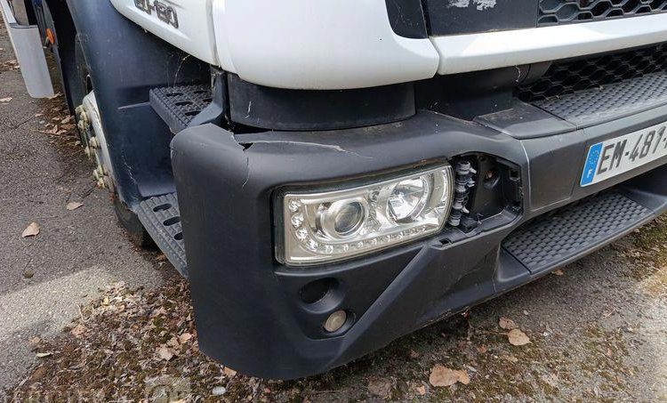IVECO EUROCARGO 120-190 FRIGO/HAYON – EN DESIGNATION(93)  EM-481-NP