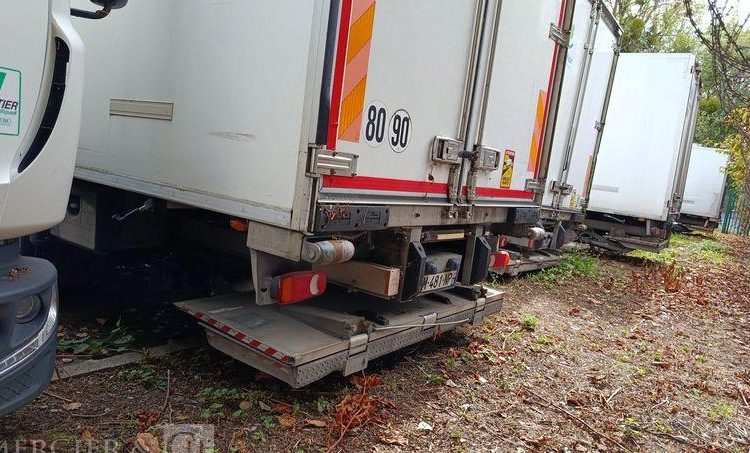 IVECO EUROCARGO 120-190 FRIGO/HAYON – EN DESIGNATION(93)  EM-481-NP