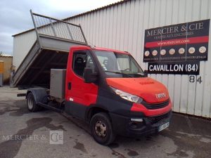 IVECO 35-120 BENNE SIMPLE CABINE COFFRE ROUGE ES-506-YK