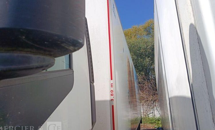 IVECO STRALIS 330E6 – GAZ- EN DESIGNATION(93)  ES-851-YG