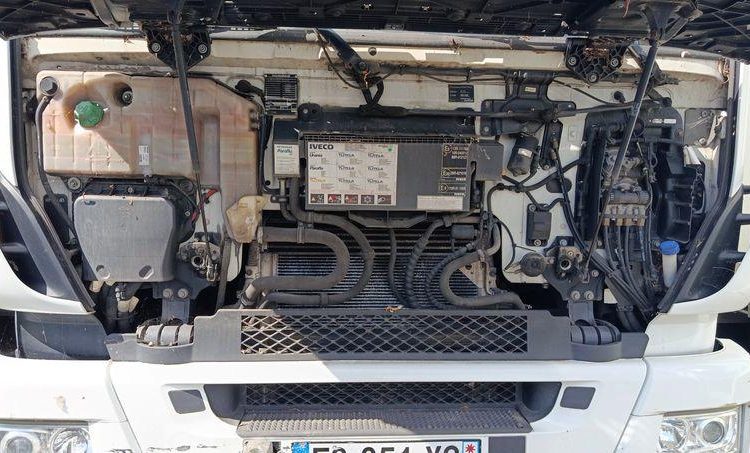 IVECO STRALIS 330E6 – GAZ- EN DESIGNATION(93)  ES-851-YG