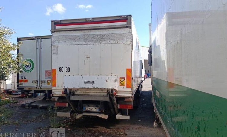 IVECO STRALIS 330E6 – GAZ- EN DESIGNATION(93)  ES-851-YG