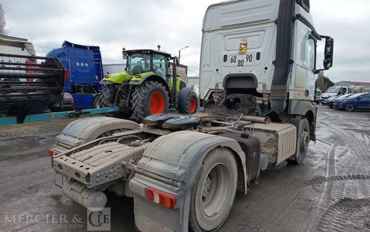 MERCEDES ACTROS 1846 – PTRA 44 TONNES – DIESEL – 356568 KMS – ANNEE 2018 BLANC ET-447-RJ