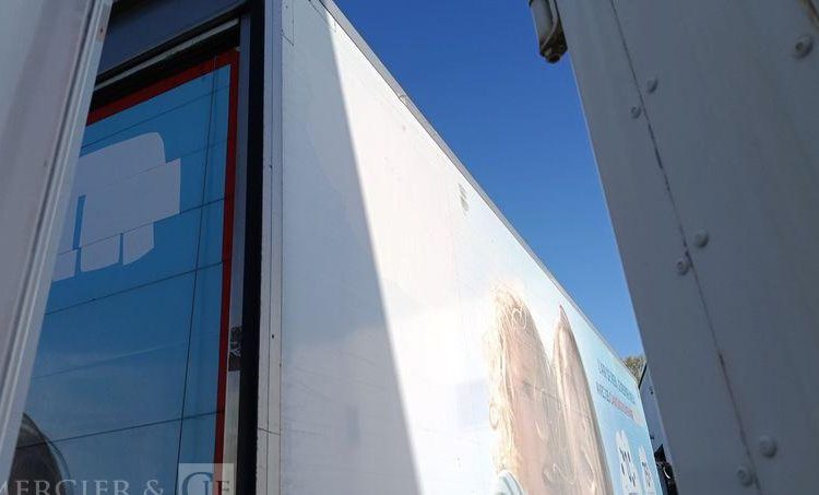 IVECO STRALIS 270 E6 – EN DESIGNATION(93) – PTAC: 19 T- GAZ –  240486 KMS BLANC ET-609-GP