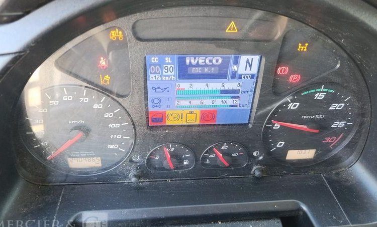 IVECO STRALIS 270 E6 – EN DESIGNATION(93) – PTAC: 19 T- GAZ –  240486 KMS BLANC ET-609-GP