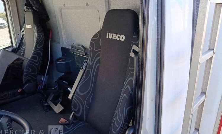 IVECO STRALIS 270 E6 – EN DESIGNATION(93) – PTAC: 19 T- GAZ –  240486 KMS BLANC ET-609-GP