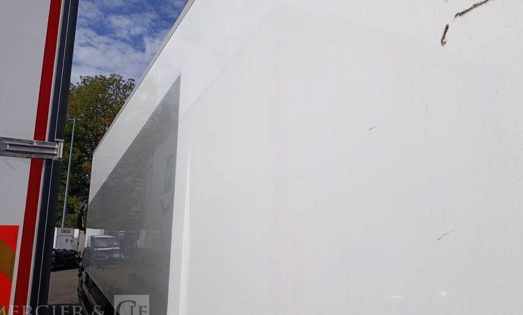 IVECO STRALIS 330E6 -GAZ-EN DESIGNATION (93)  ET-646-FM