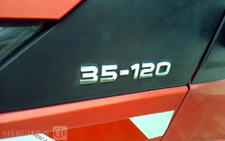 IVECO 35-120 BENNE SIMPLE CABINE COFFRE ROUGE EV-302-WV