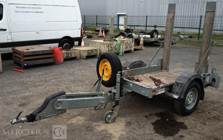 HUBIERE REMORQUE PORTE ROULEAU 1 ESSIEU – PTAC : 1,3 TONNE – ANNE 2018 BLANC EV-944-CY