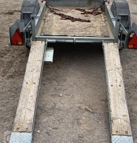 HUBIERE REMORQUE PORTE ROULEAU 1 ESSIEU – PTAC : 1,3 TONNE – ANNE 2018 BLANC EV-944-CY