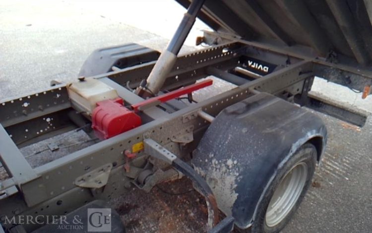 IVECO 35-120 BENNE SIMPLE CABINE COFFRE ROUGE EW-013-BT