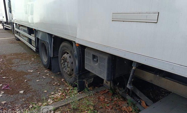 IVECO STRALIS 330E6 FRIGO/HAYON – GAZ -EN DESIGNATION(93)  EX-143-YE
