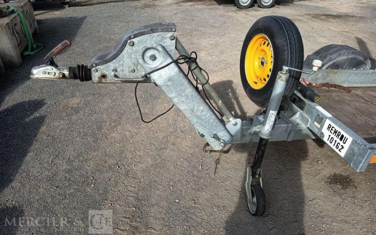 HUBIERE REMORQUE PORTE ROULEAU 1 ESSEIU – PTAC : 1,3 TONNE – ANNEE 2019 BLANC FD-919-JB