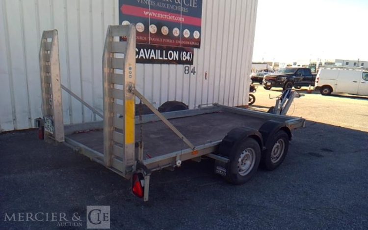 HUBIERE REMORQUE PORTE ENGIN 2T8  FF-405-ZX