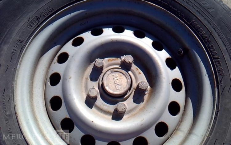 HUBIERE REMORQUE PORTE ENGIN 2T8  FF-405-ZX