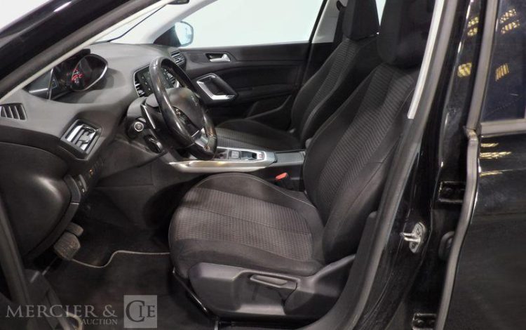 PEUGEOT 308 NOIR FL-924-CD