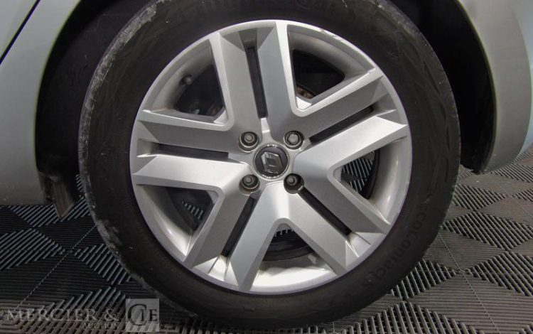 RENAULT CLIO INTENS BLUE DCI 85 GRIS FM-197-AB