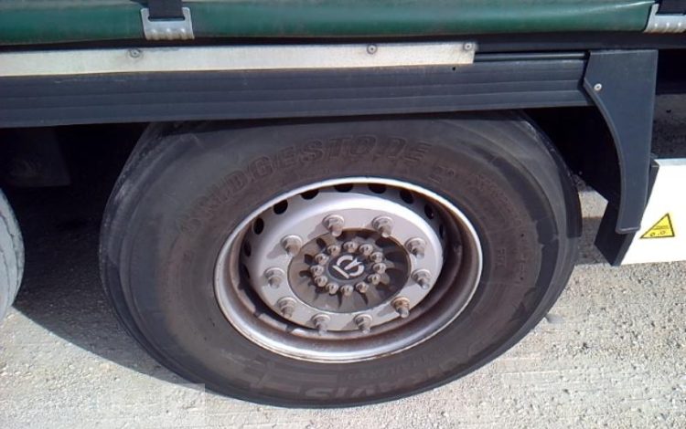 KRONE SEMI REMORQUE BACHE 3 ESSIEUX PTAC 38T  FV-963-PG