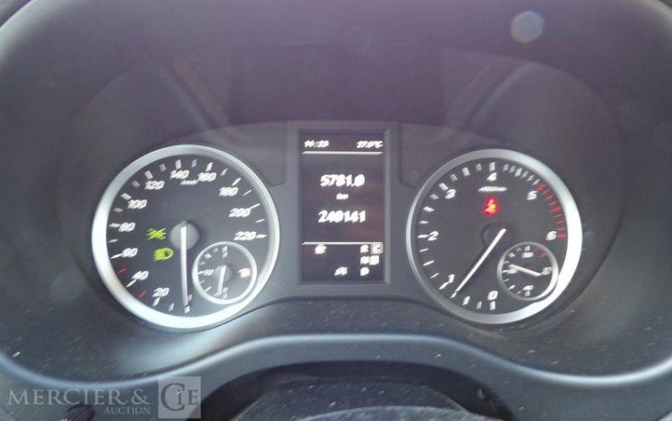 MERCEDES VITO 119 CDI BLANC GA-968-LV
