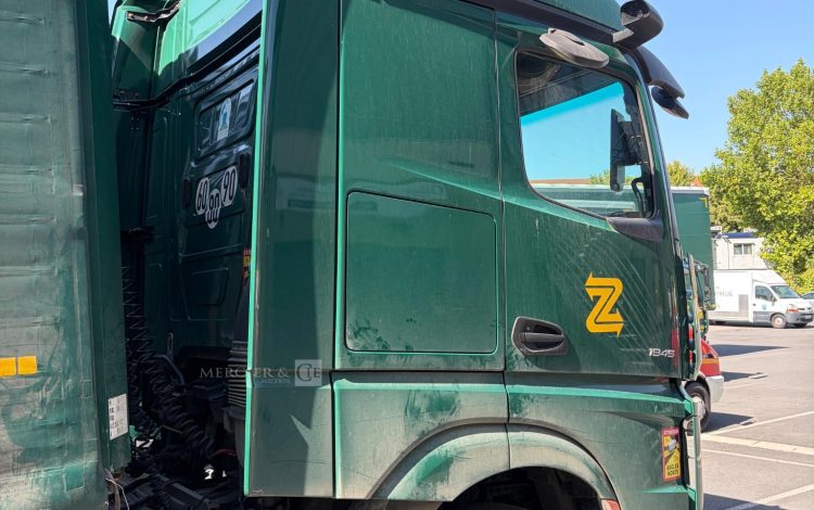 MERCEDES ACTROS 1845 – 354000 KMS – ANNEE 2021  GB-316-LA