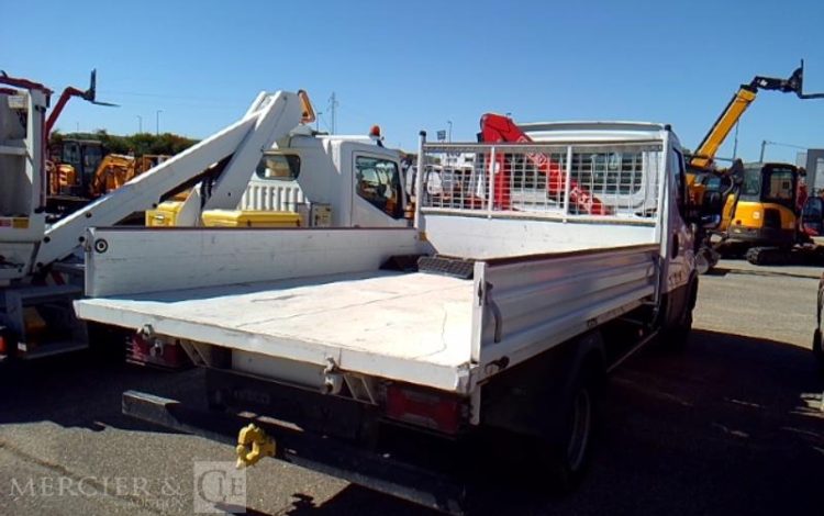 IVECO DAILY 35-160 BENNE SIMPLE CABINE GRUE BLANC GC-148-WP