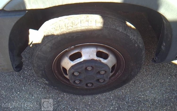 IVECO DAILY 35-160 BENNE SIMPLE CABINE GRUE BLANC GC-148-WP