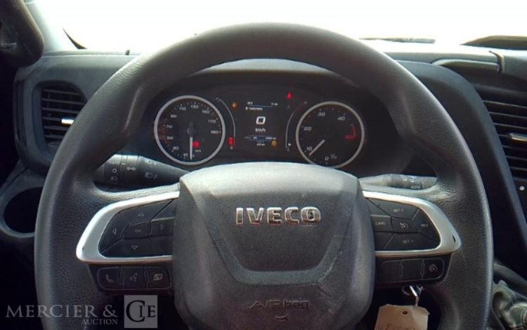 IVECO DAILY 35-160 H3.0 BENNE SIMPLE CABINE COFFRE BLANC GD-694-CV