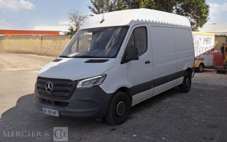 MERCEDES SPRINTER 215 FG39 PRO TRACTION BLANC GE-993-NC