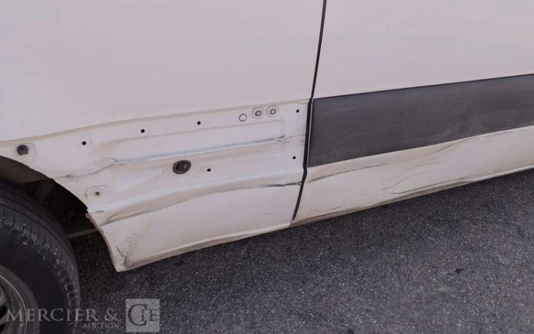 MERCEDES SPRINTER 215 FG39 PRO TRACTION BLANC GE-993-NC