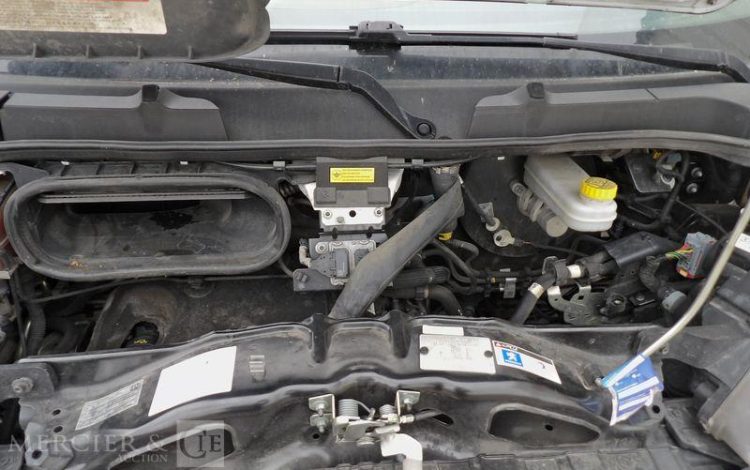 PEUGEOT BOXER PREMIUM L4H2 435 BHDI BLANC GH-275-ZC