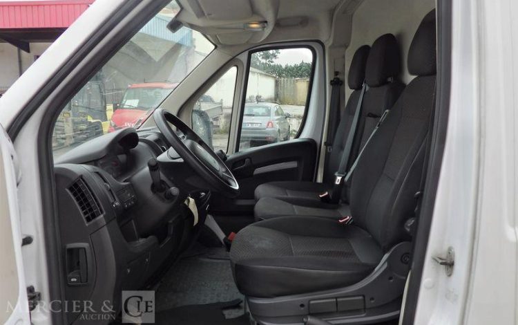 PEUGEOT BOXER PREMIUM L4H2 435 BHDI BLANC GH-275-ZC