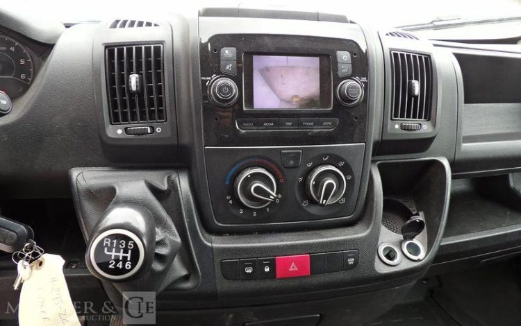 PEUGEOT BOXER PREMIUM L4H2 435 BHDI BLANC GH-275-ZC