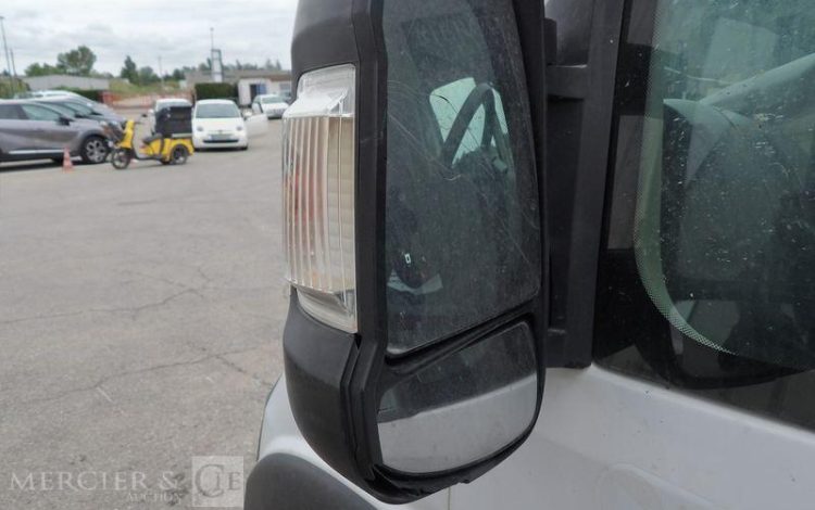 PEUGEOT BOXER PREMIUM L4H2 435 BHDI BLANC GH-275-ZC