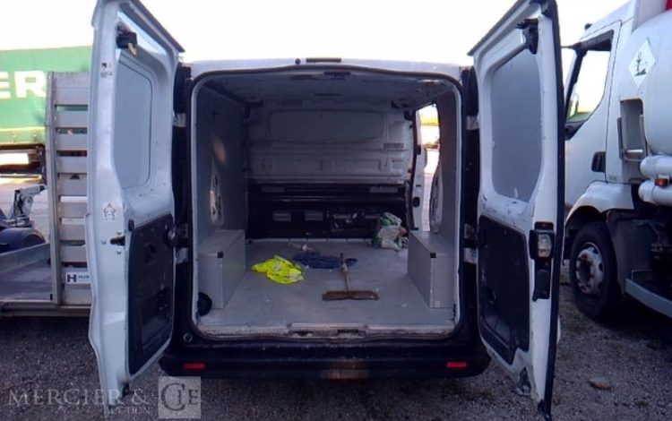 RENAULT TRAFIC  GK-949-WT