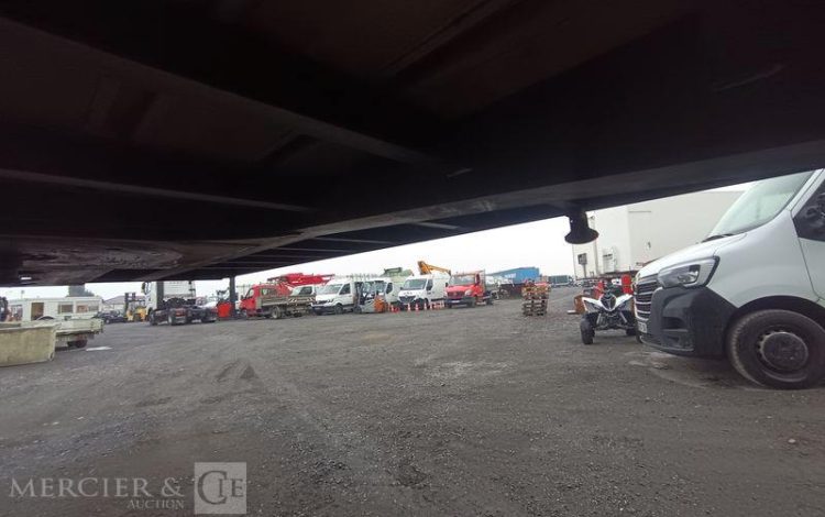 FRUEHAUF SREM  GP-125-VY