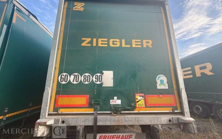 FRUEHAUF SEMI REMORQUE FOURGON  GP-205-VZ