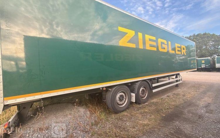 FRUEHAUF SEMI REMORQUE FOURGON  GP-205-VZ