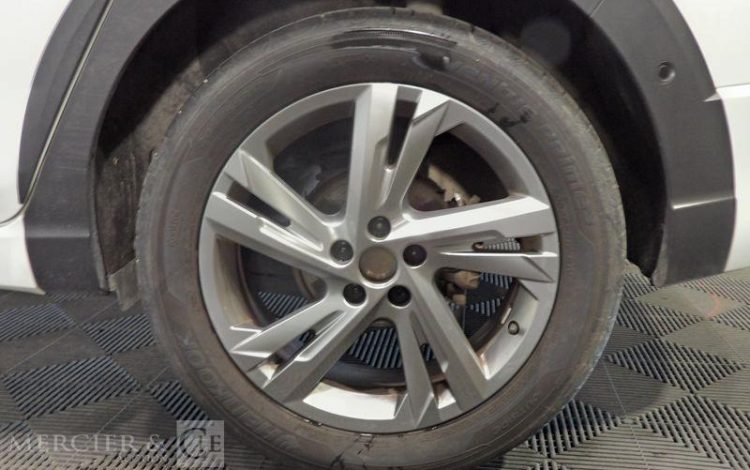 VOLKSWAGEN TAIGO 1.5 TSI 150 CH DSG7 R LINE BLANC GR-150-JP