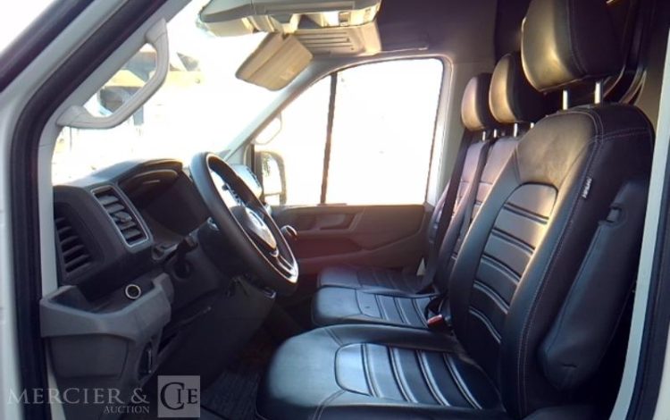 VOLKSWAGEN CRAFTER 177 CV L3H3  GR-441-MW