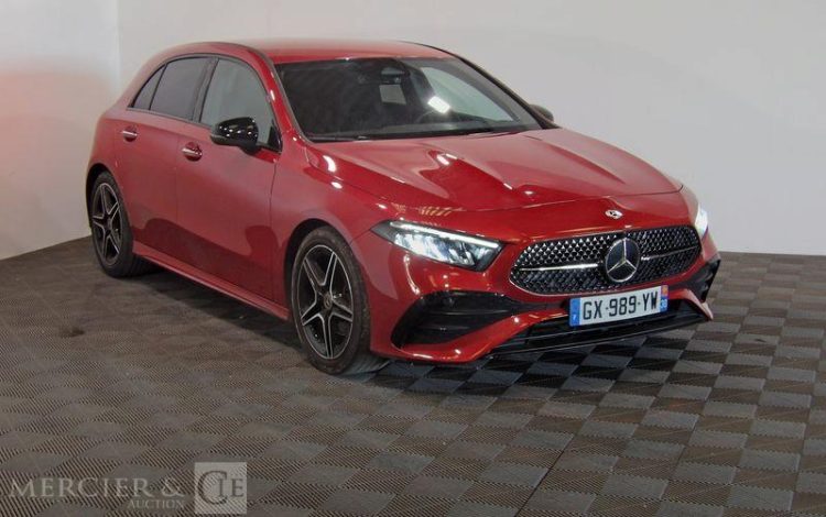 MERCEDES CLASSE A 200D ROUGE GX-989-YW