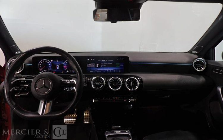 MERCEDES CLASSE A 200D ROUGE GX-989-YW