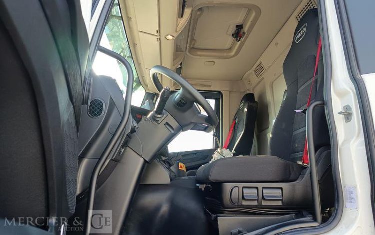 IVECO TOUPIE AD340 X 42Z HR OFF  GZ-868-HX