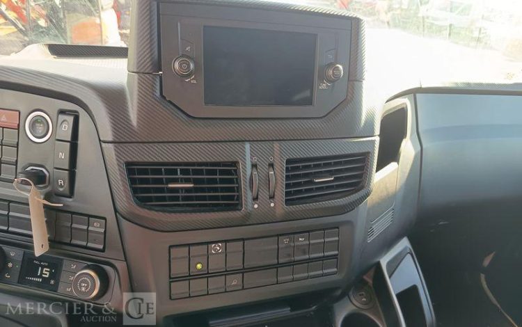 IVECO TOUPIE AD340 X 42Z HR OFF  GZ-868-HX